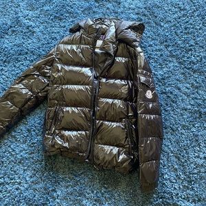 Moncler coat size3 (L)
